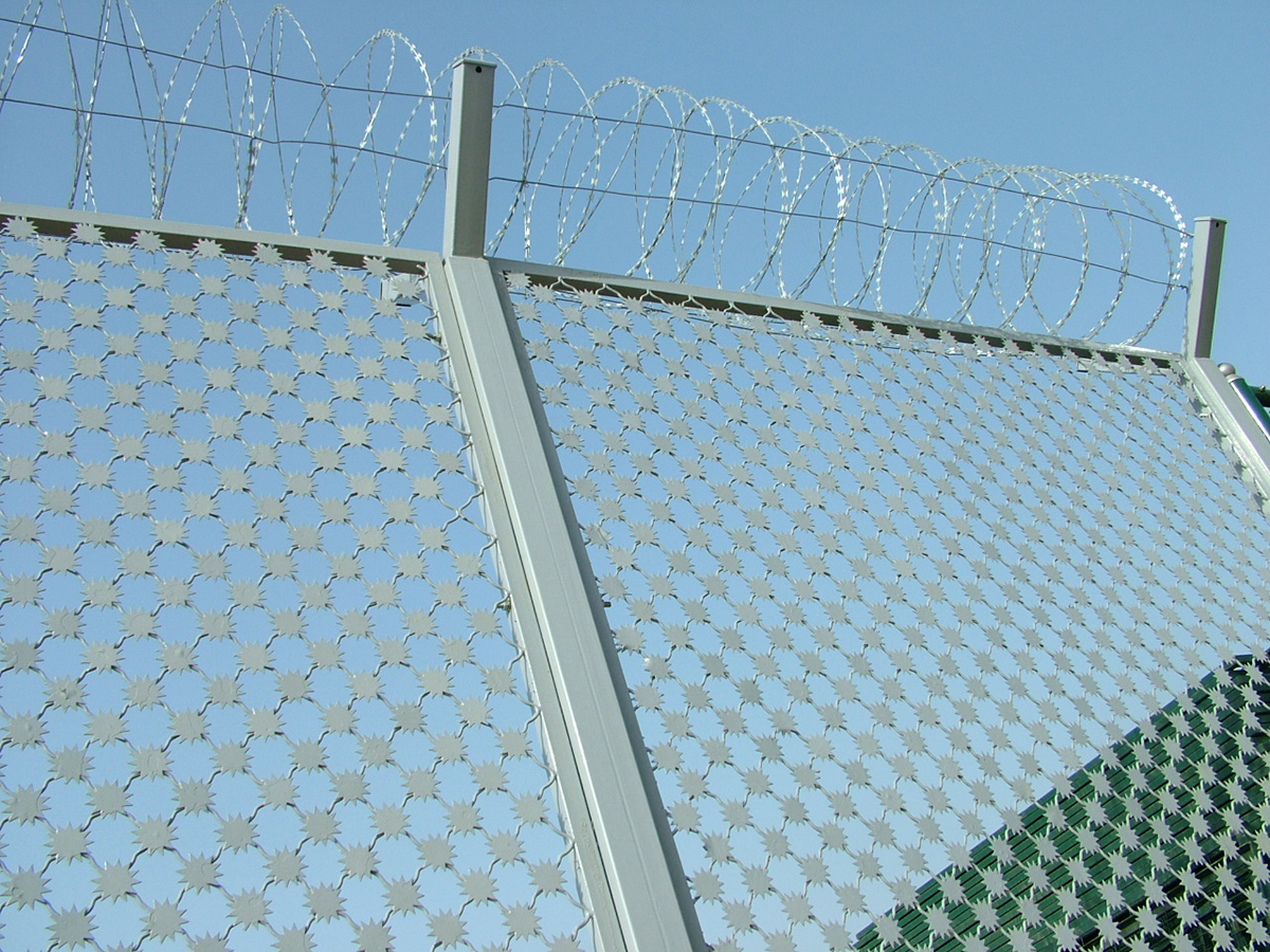 razor wire (42)